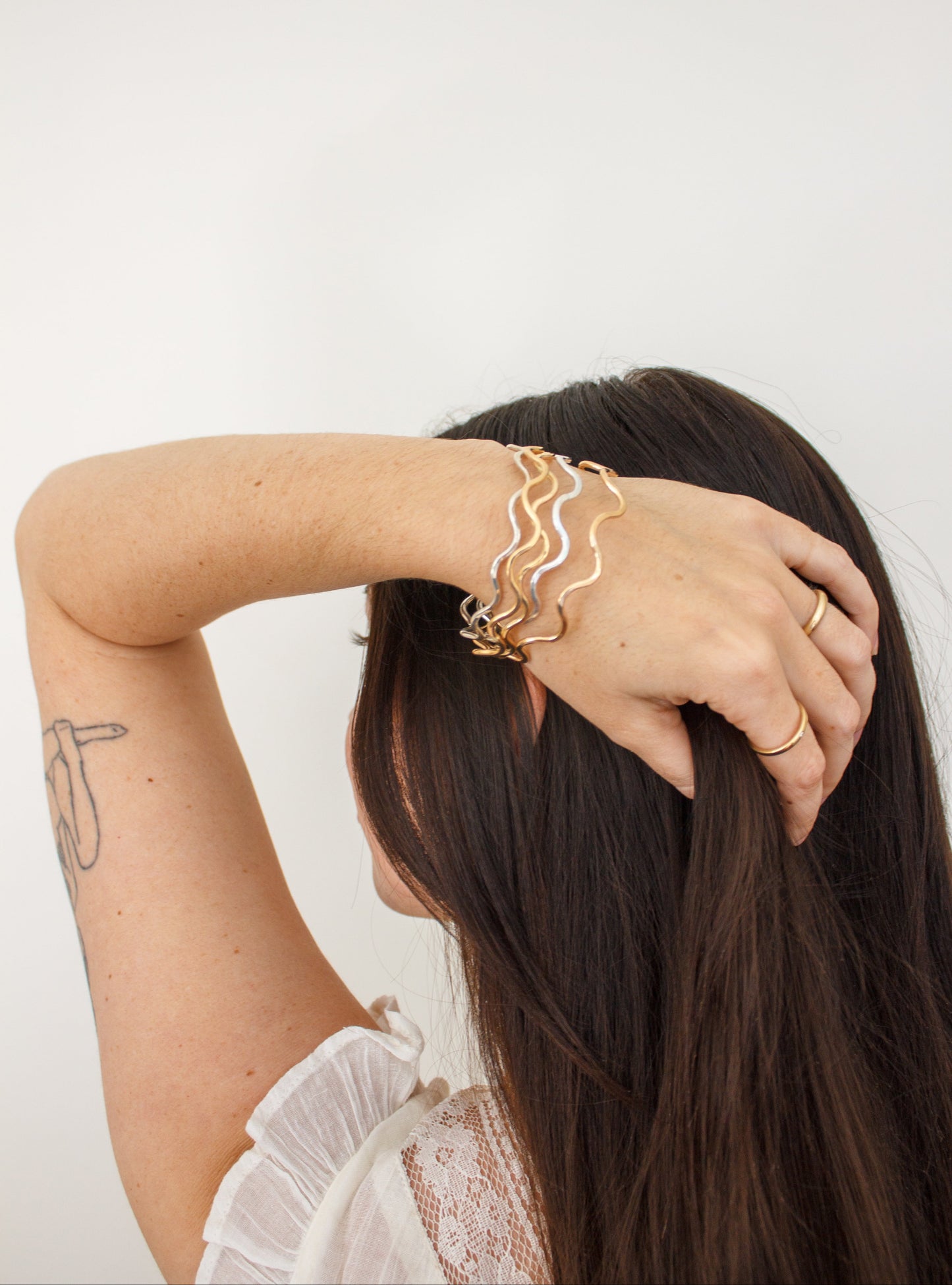 Wavy Bangle